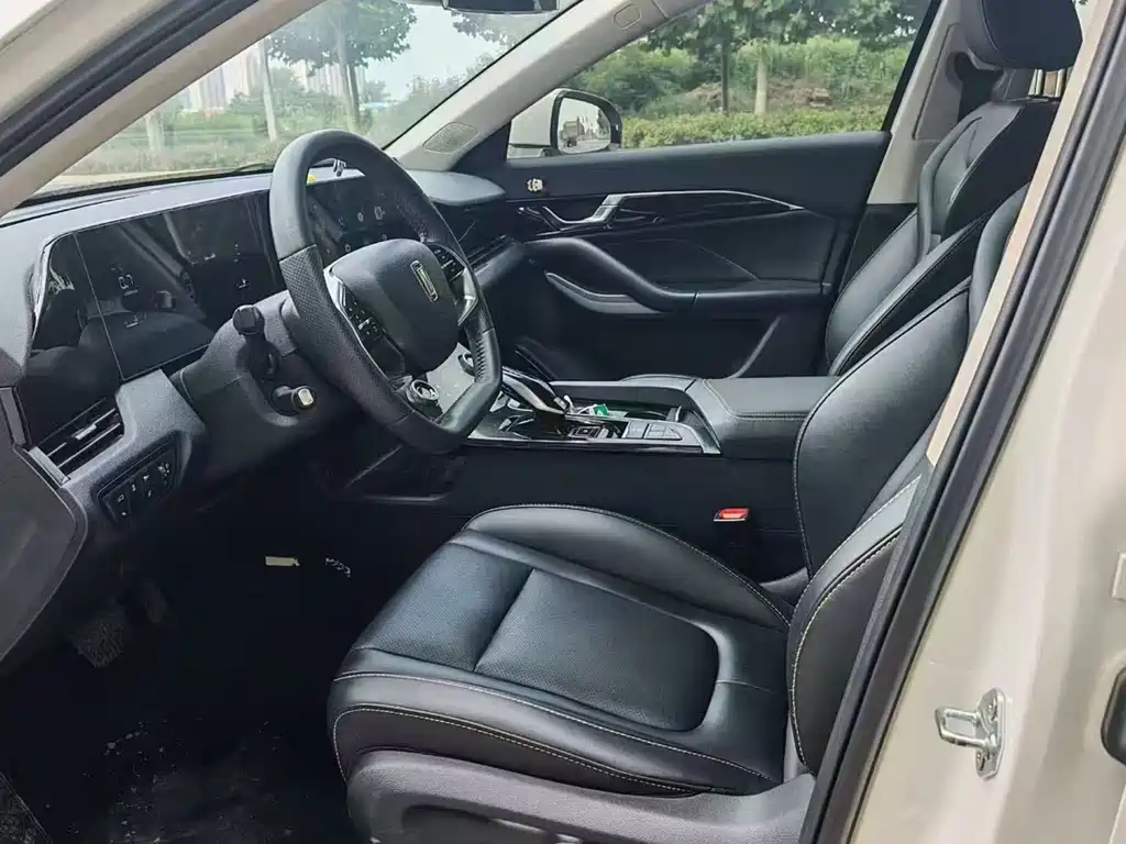 Besturn B70 3 rd Gen 1.5 T Auto Smooth Enjoyment