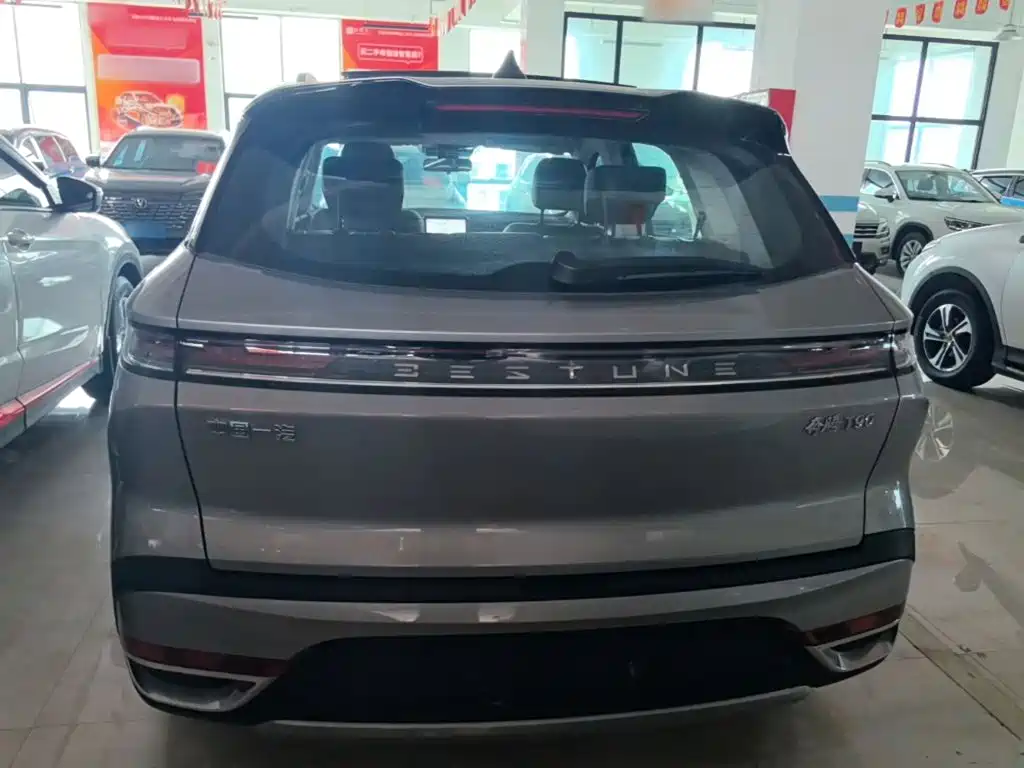 Besturn T90 1.5 T DCT Auto Luxury