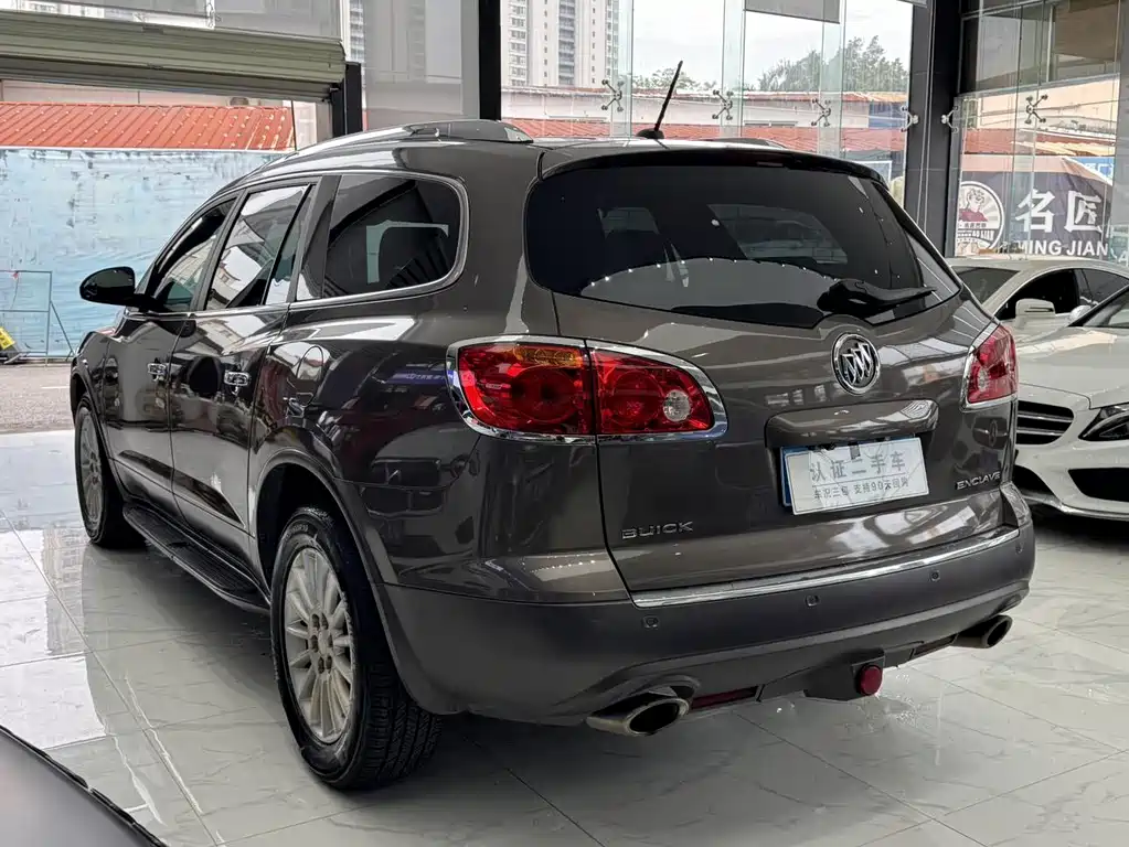 Enclave 昂科雷 2013款 3.6 L 两驱雅致版