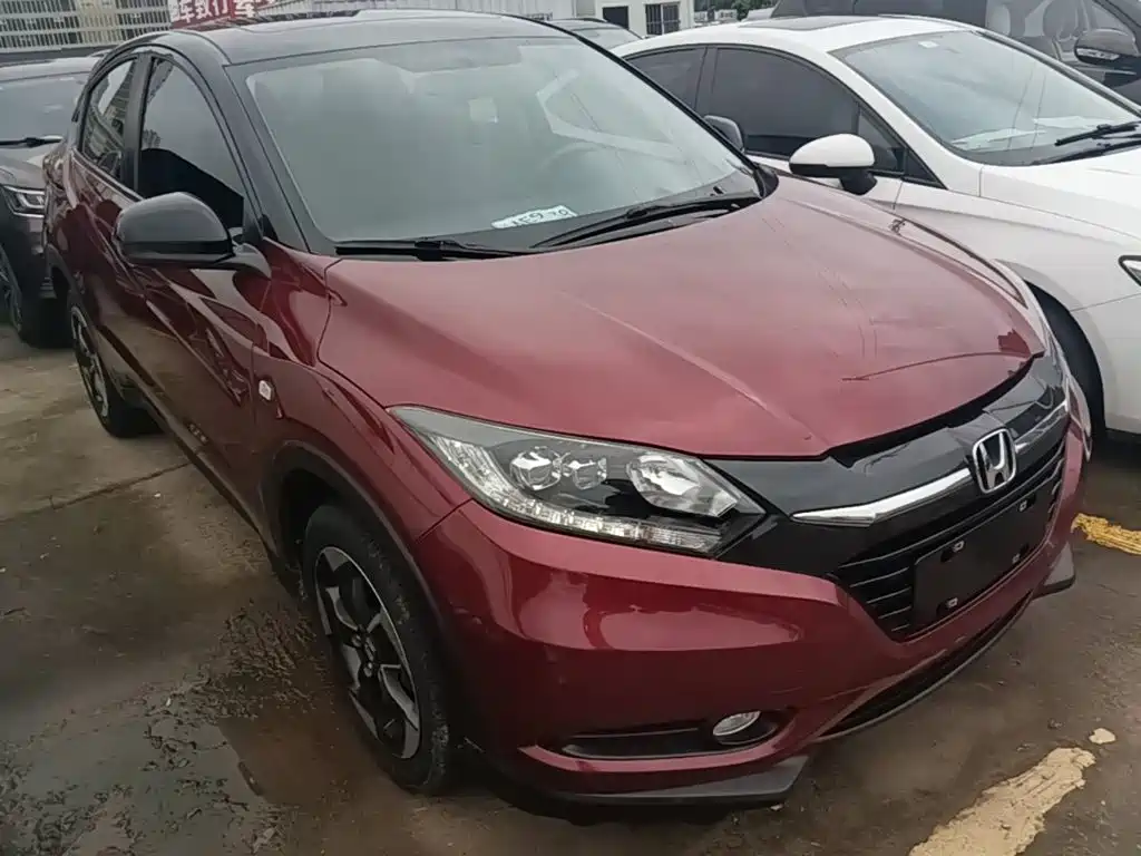 Vezel 1.8 L CVT 2 WD Pioneer