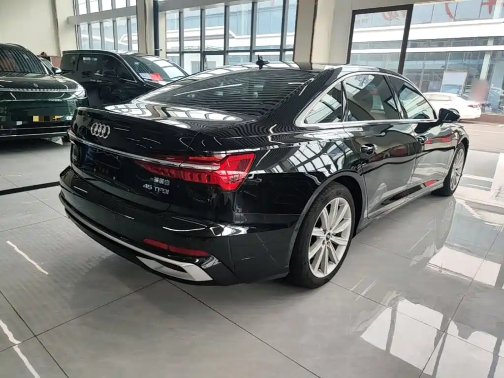 Audi A6 L 45 TFSI Select Dynamic