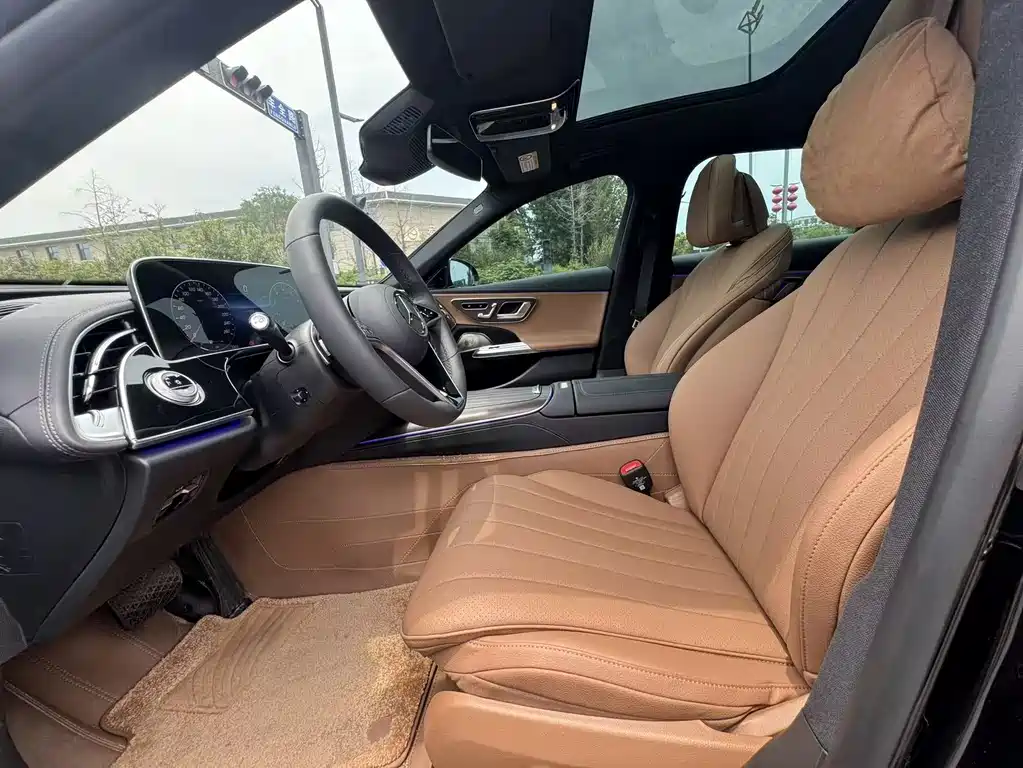 Mercedes-Benz E-Class Facelift E 300 L Luxury