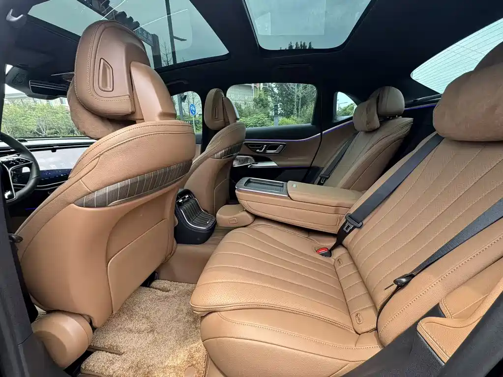 Mercedes-Benz E-Class Facelift E 300 L Luxury