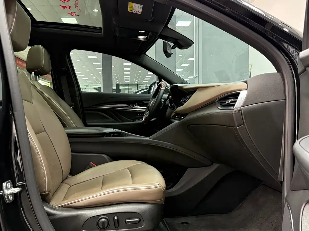 Enclave 652 T 4 WD Premium Flagship 7-seat