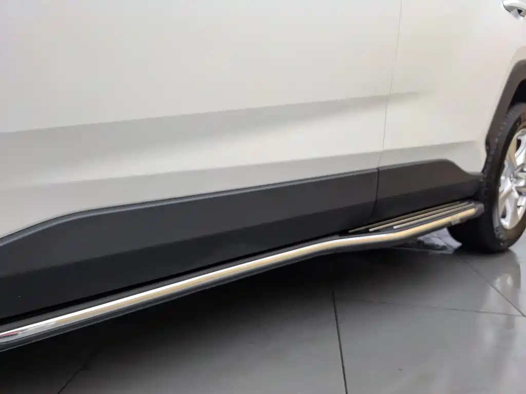 RAV4 2.0 L CVT 2 WD Urban