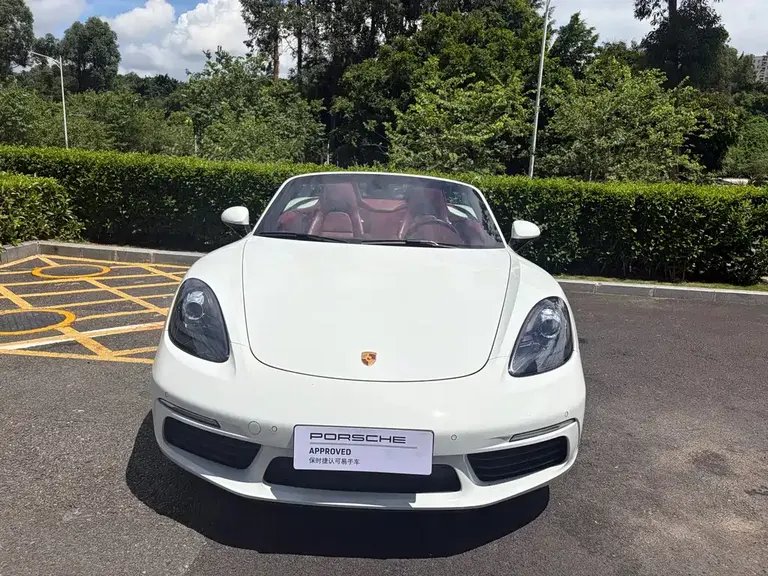 Porsche 718 Boxster 2.0 T