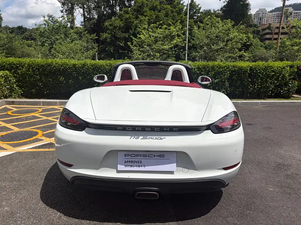 Porsche 718 Boxster 2.0 T