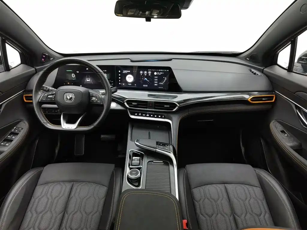 Changan UNI-T 1.5 T Flagship