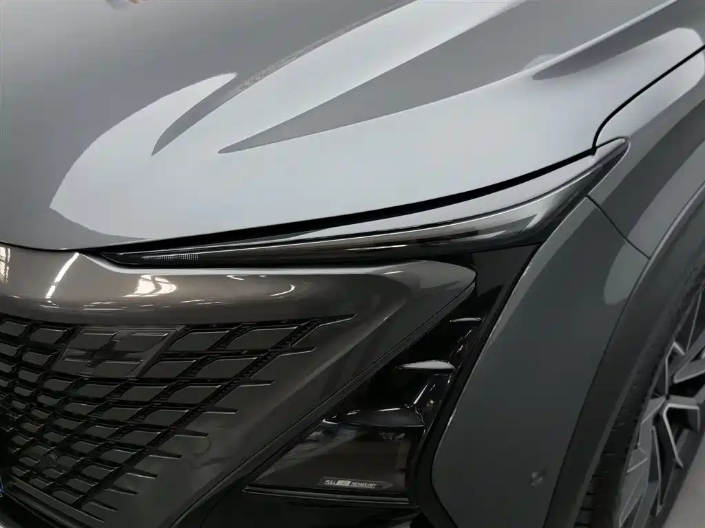 Changan UNI-T 1.5 T Flagship