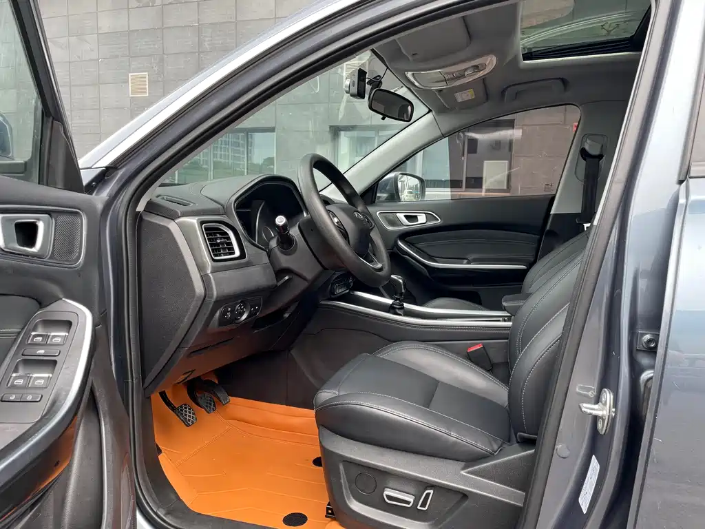 Tiggo 8 瑞虎8 2018款 1.5 TCI 手动豪华型 7座