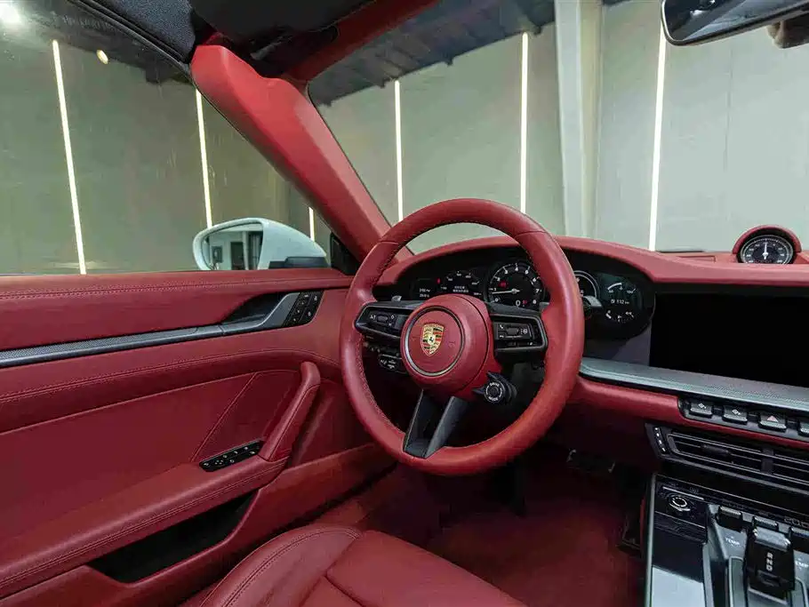 Porsche 911 Carrera Cabriolet 3.0 T