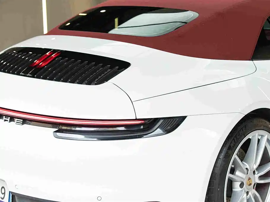 Porsche 911 Carrera Cabriolet 3.0 T