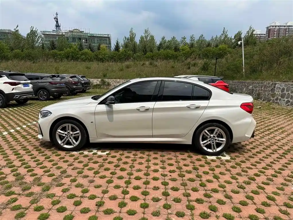 BMW 1 Series 120 i M Sport Night