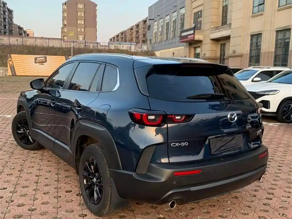 Mazda CX-50 2.0 L