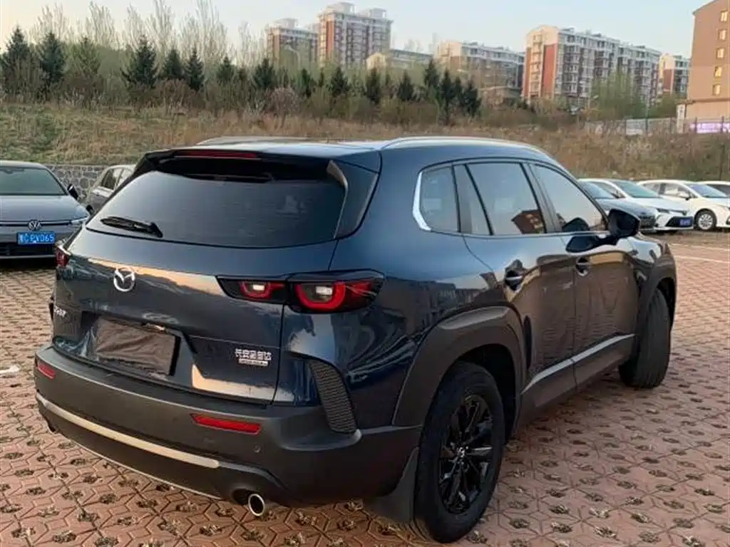 Mazda CX-50 2.0 L