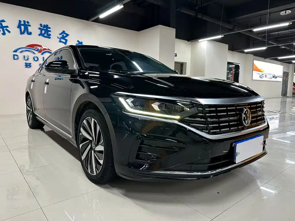 Passat 330 TSI Elite