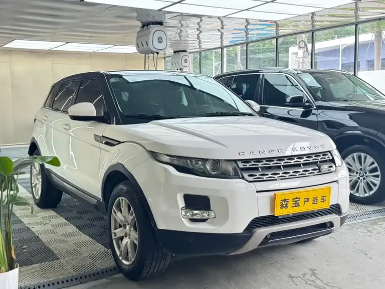 Land Rover Range Rover Evoque (Import) 2.0 T 5-door Shine Enjoyment