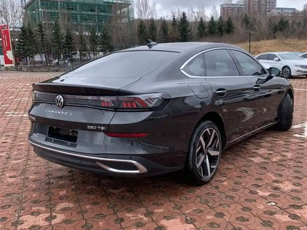 Lamando Lamando L 280 TSI DSG Spicy Cool