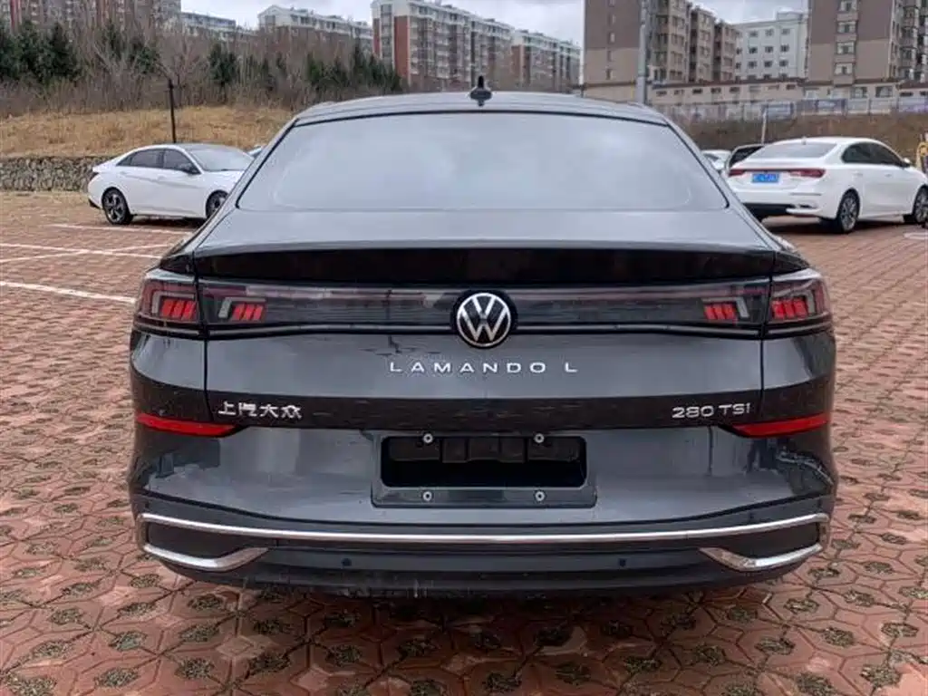 Lamando Lamando L 280 TSI DSG Spicy Cool