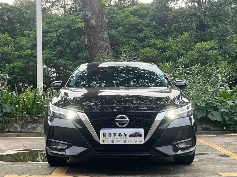 Nissan Sylphy 1.6 L XL CVT Joy