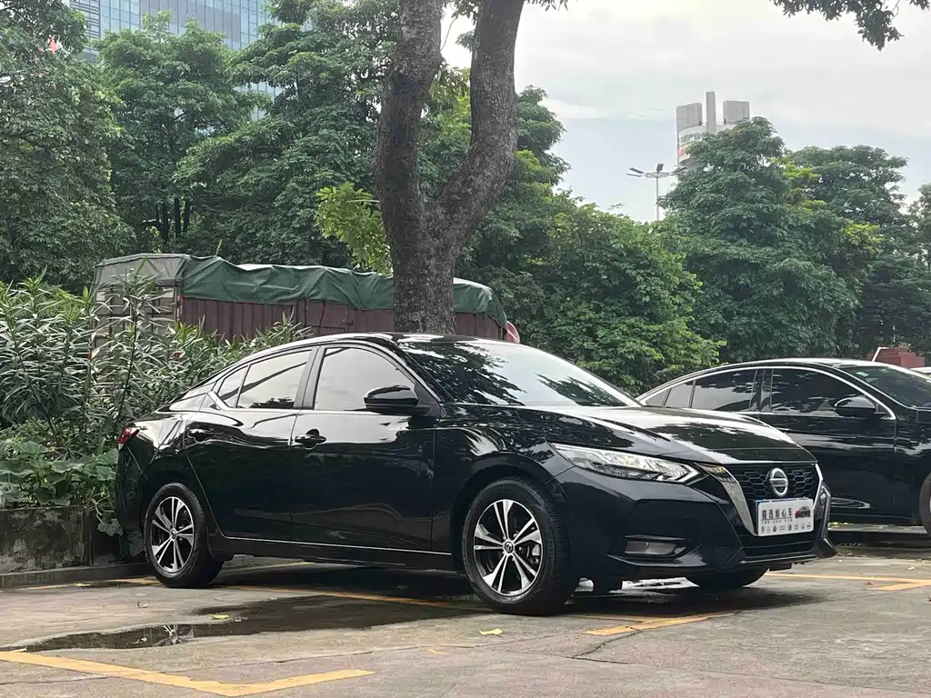 Sylphy 1.6 L XL CVT Joy
