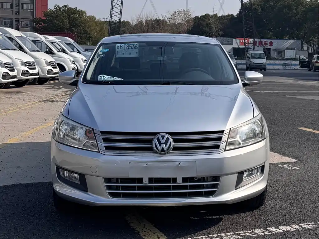 Santana 1.6 L Auto Comfort
