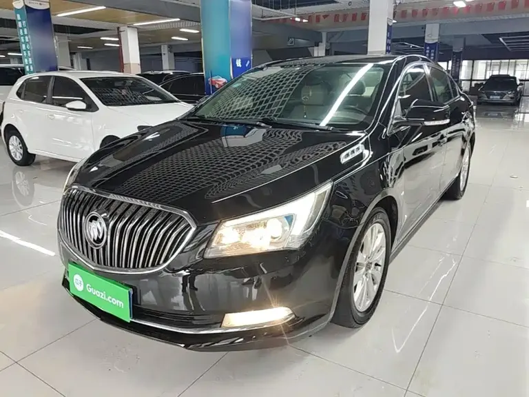 Buick LaCrosse 2.4 L SIDI Leading Comfort