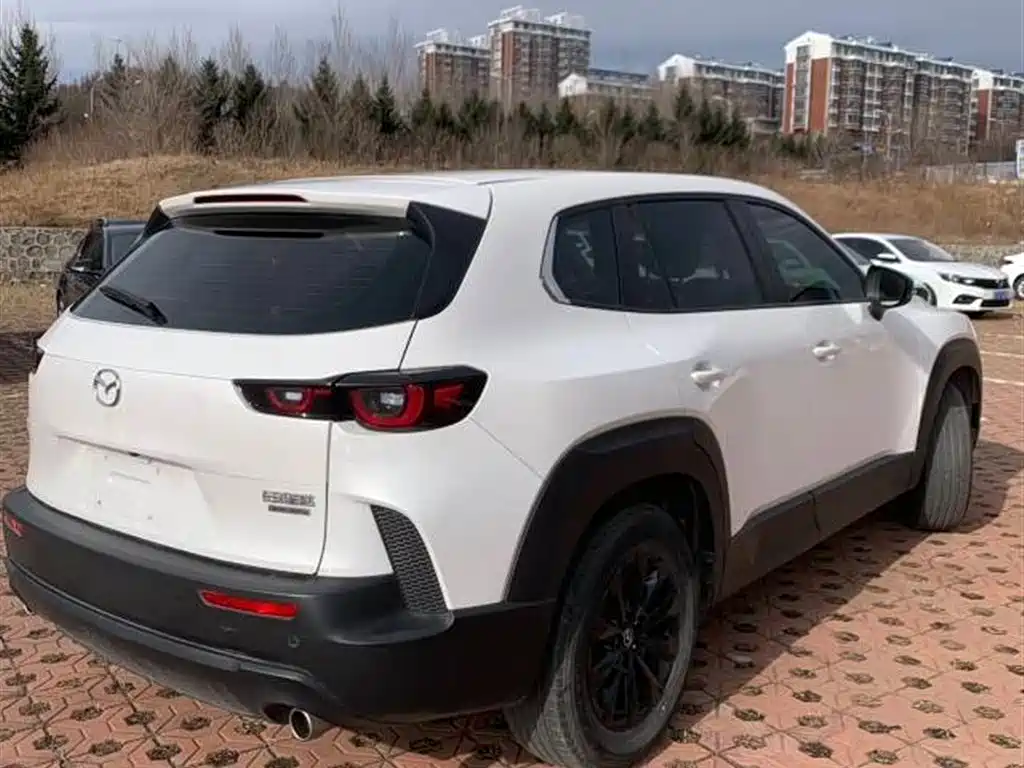 Mazda CX-50 2.0 L