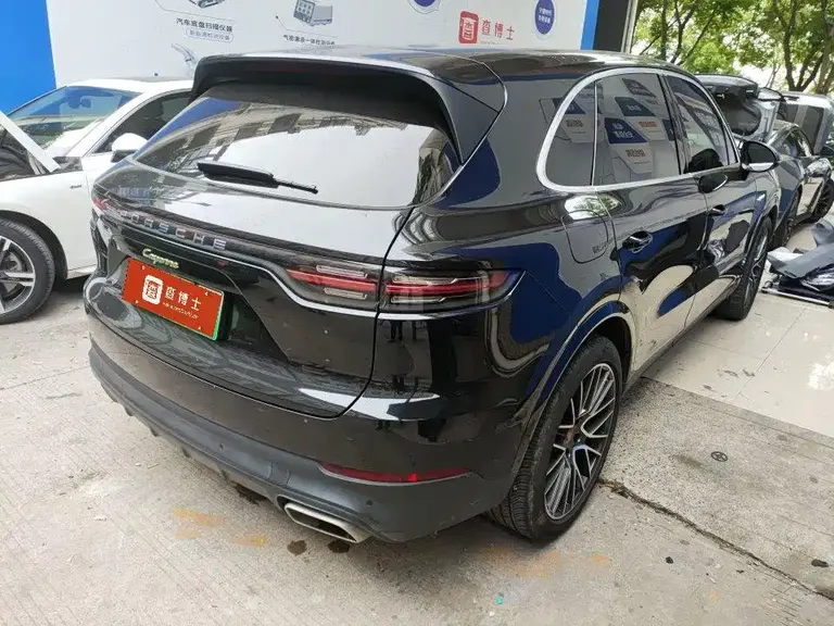 Porsche Cayenne NEV Cayenne E-Hybrid 2.0 T Platinum