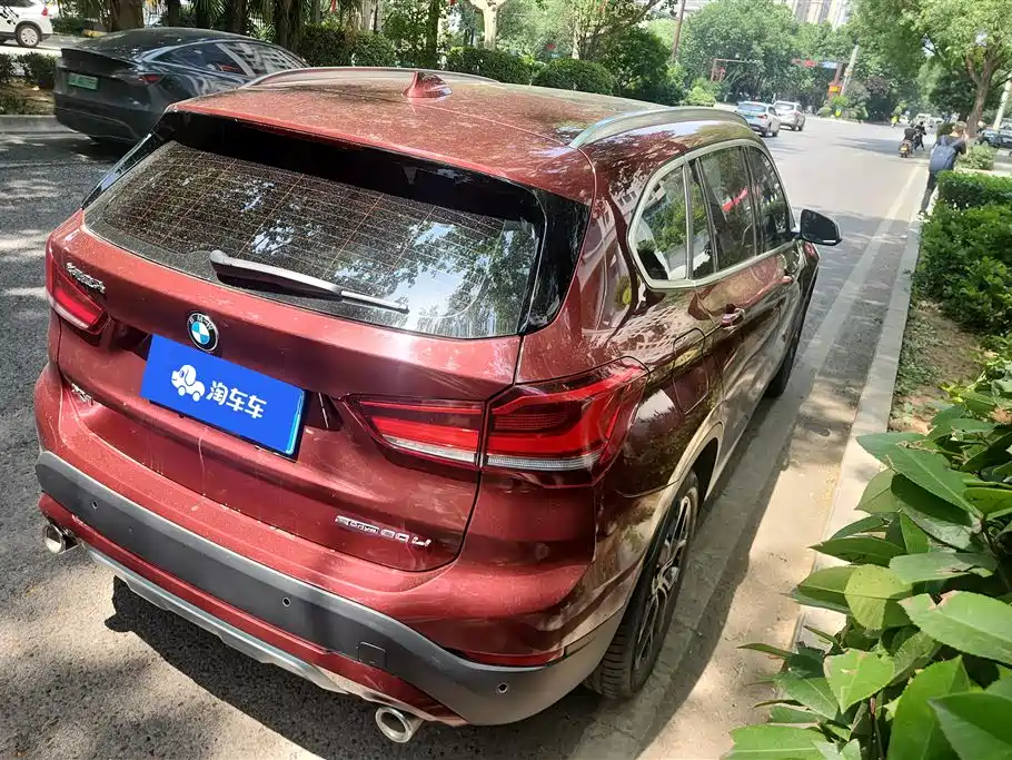 BMW X1 sDrive20 Li Premium