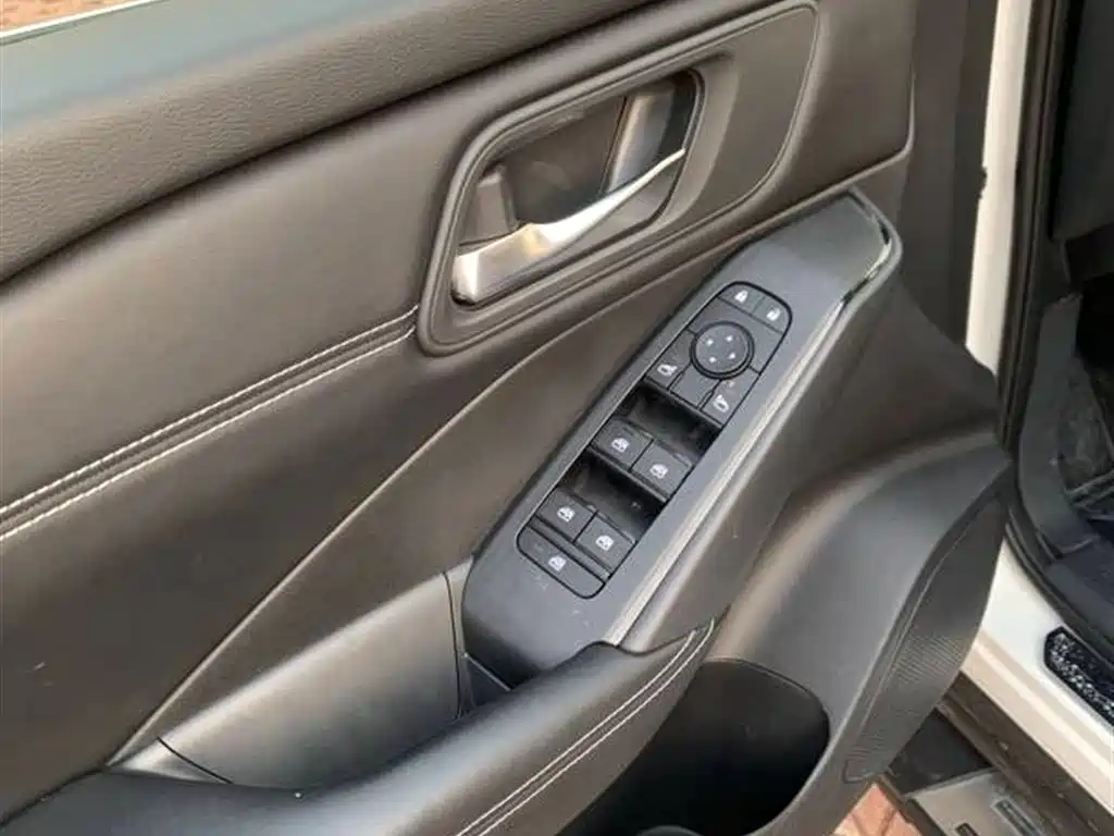 Qashqai 逍客 2023款 1.3 T CVT精英版