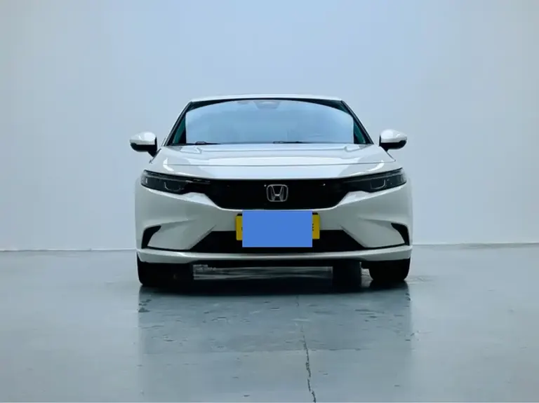 Honda Integra 240 TURBO CVT Luxury