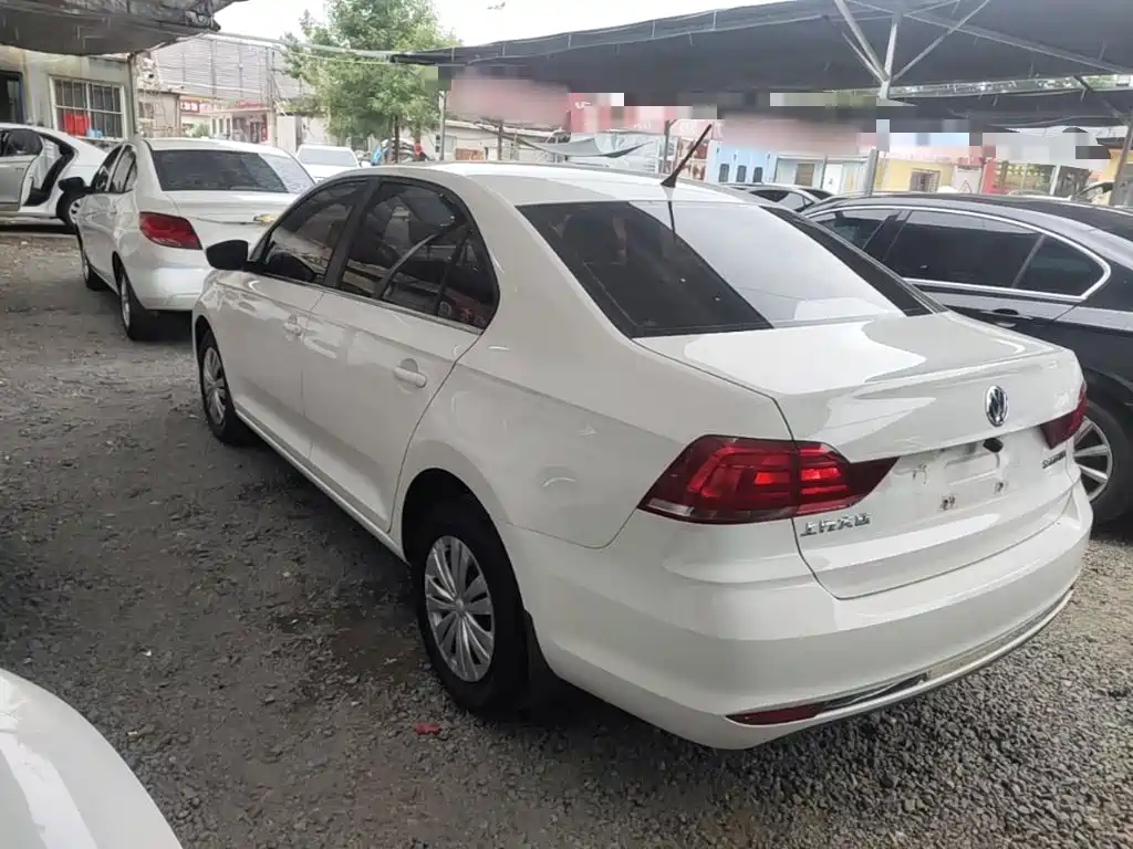 Santana 1.5 L Auto Style