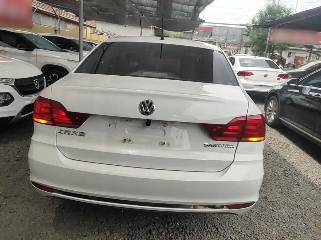 Santana 1.5 L Auto Style