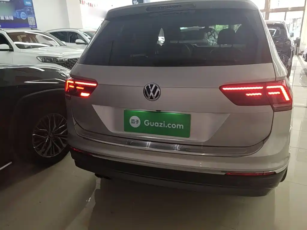 Tiguan L 330 TSI Auto 2 WD Flagship
