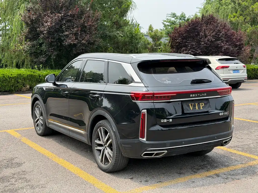 Besturn T99 奔腾T99 2020款 20 TD 自动运动豪华型