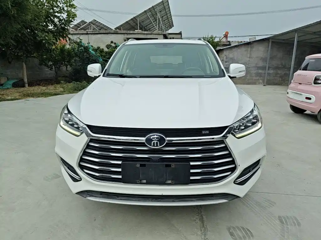 Song 宋 2020款 经典版 1.5 T 手动豪华型