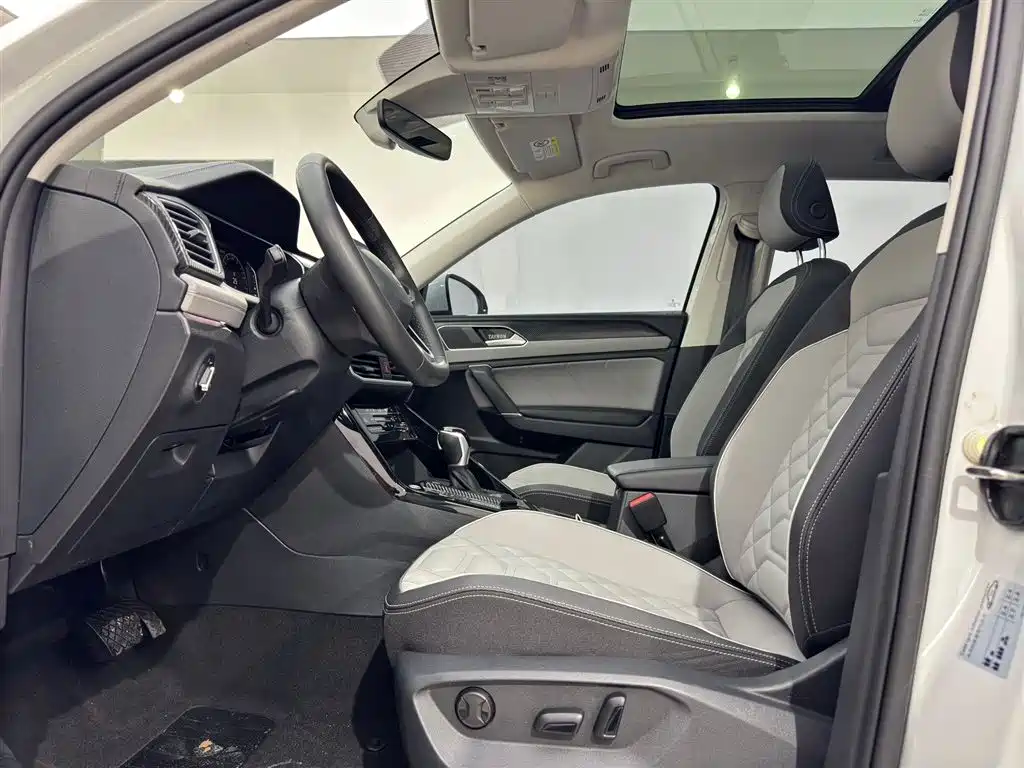 Tayron 280 TSI 2 WD Luxury Plus Advanced