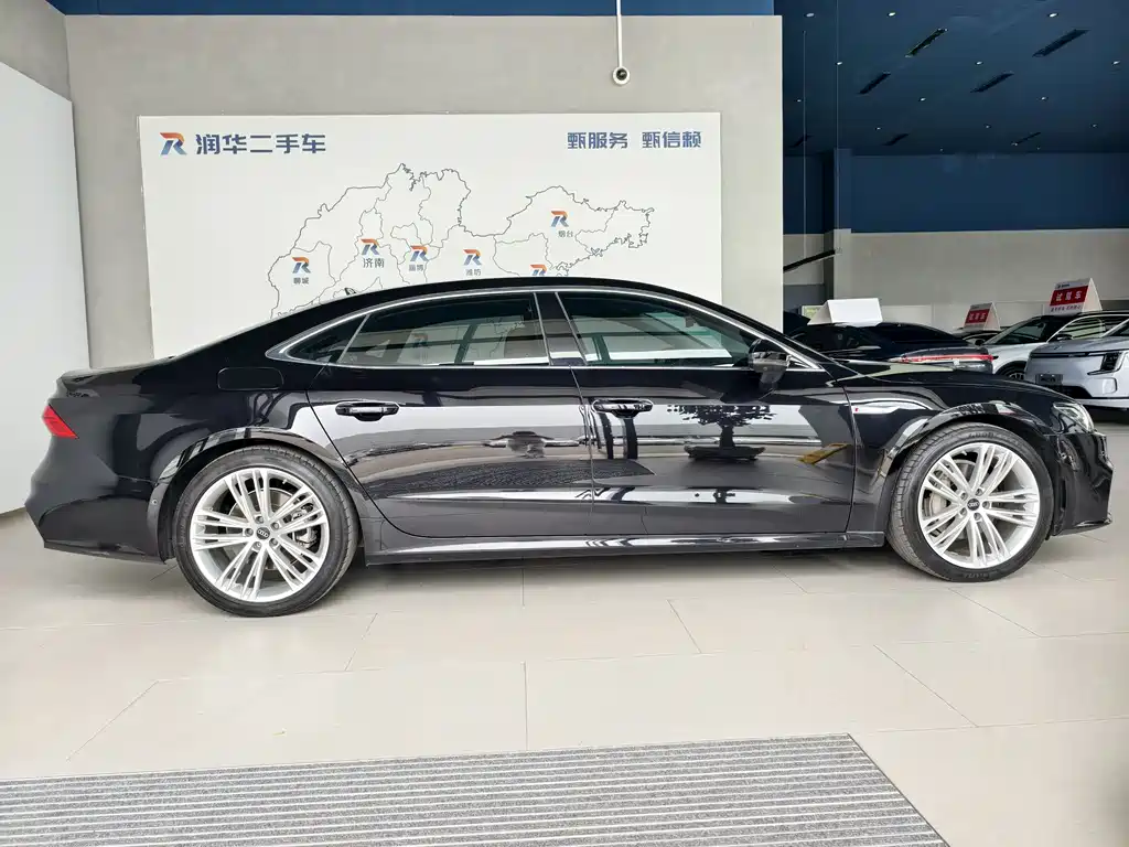 Audi A7 L 45 TFSI quattro Luxury Enjoyment