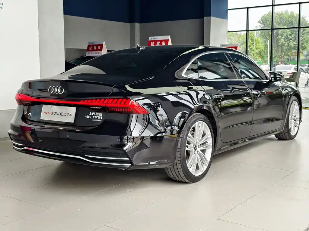 Audi A7 L 45 TFSI quattro Luxury Enjoyment