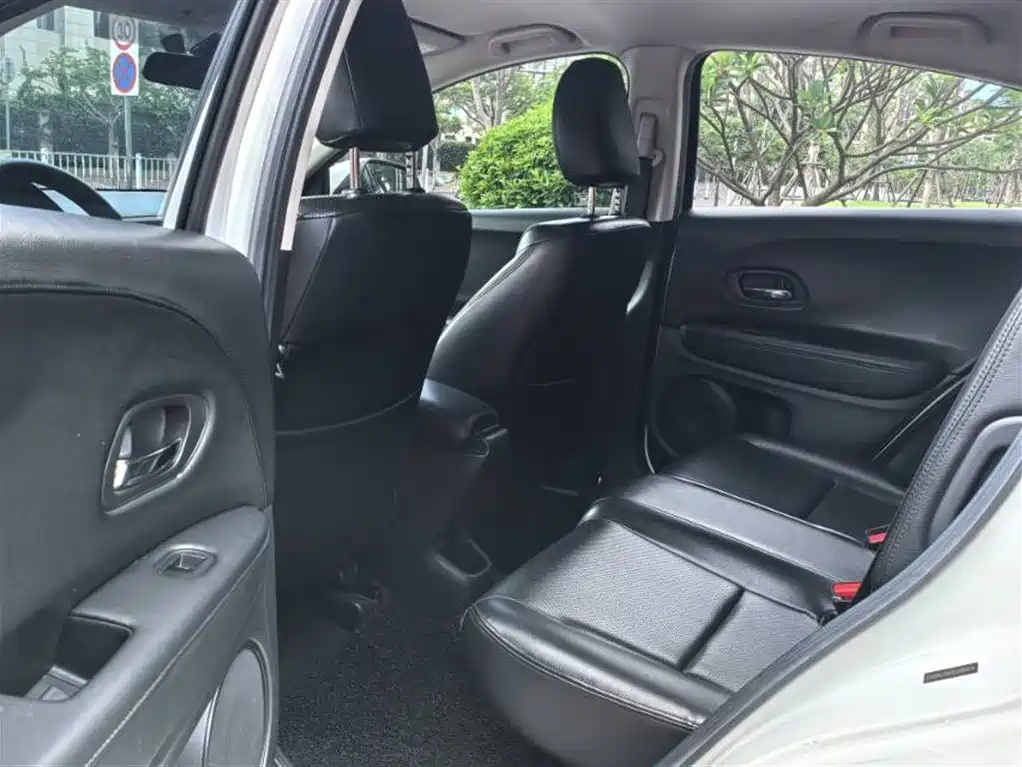 Vezel 1.5 L CVT 2 WD Comfort