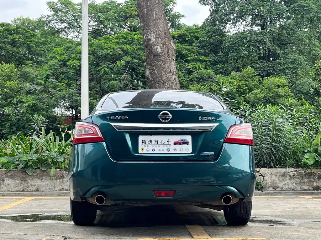Teana 2.0 L XE Fashion