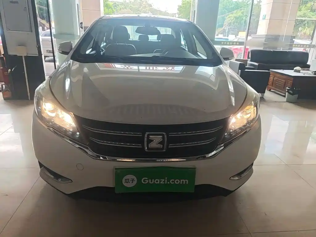 Zotye Z360 1.5 L Manual Luxury