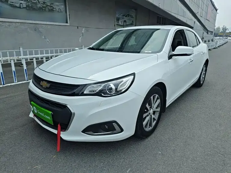 Chevrolet Malibu 2.0 L Auto Luxury
