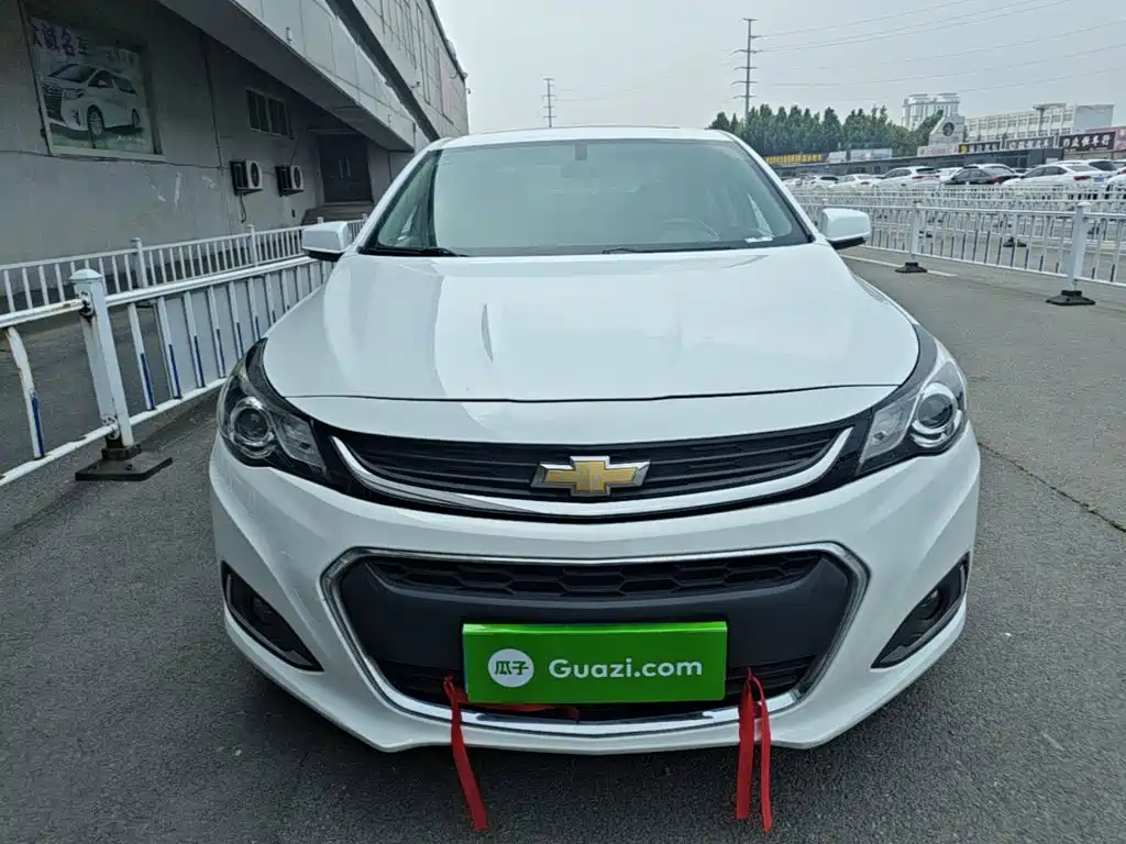Malibu 2.0 L Auto Luxury