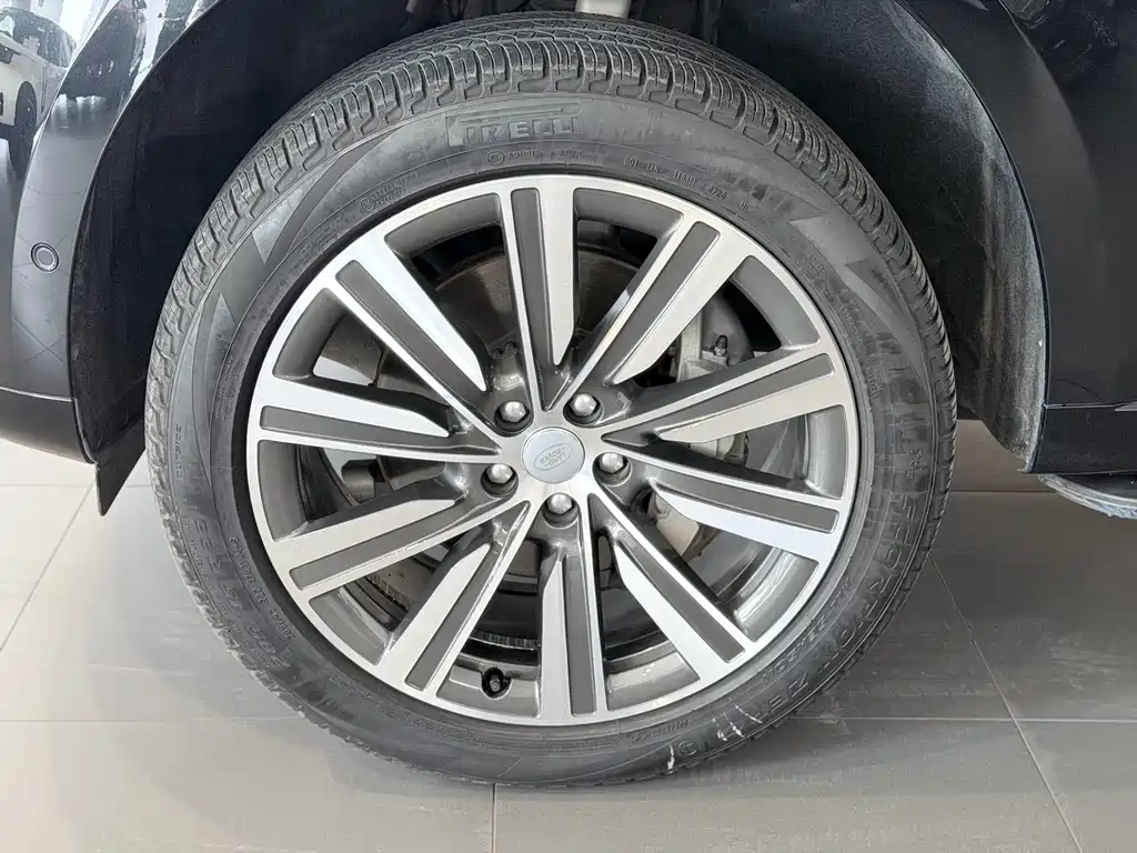 Range Rover 3.0 L6 360 PS Prosperity
