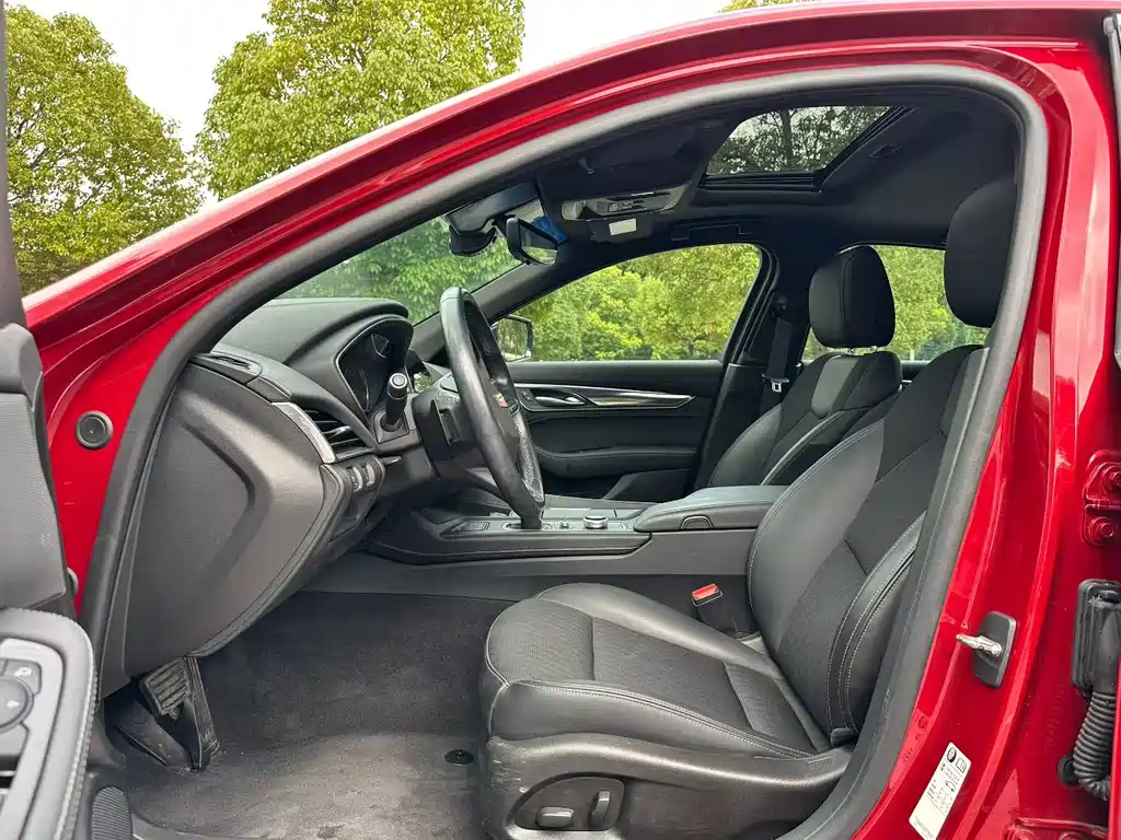 Cadillac CT5 28 T Tech