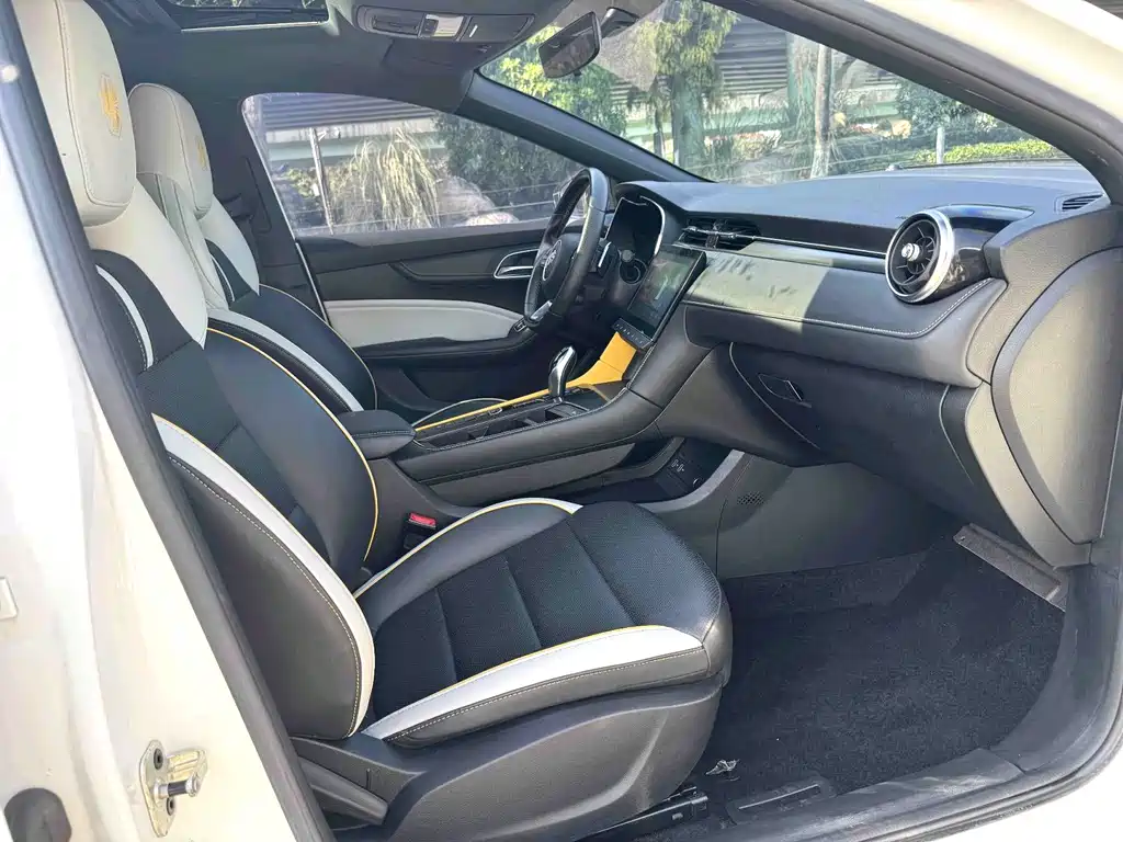 MG6 Pro 1.5 T Auto Leading Trend Luxury