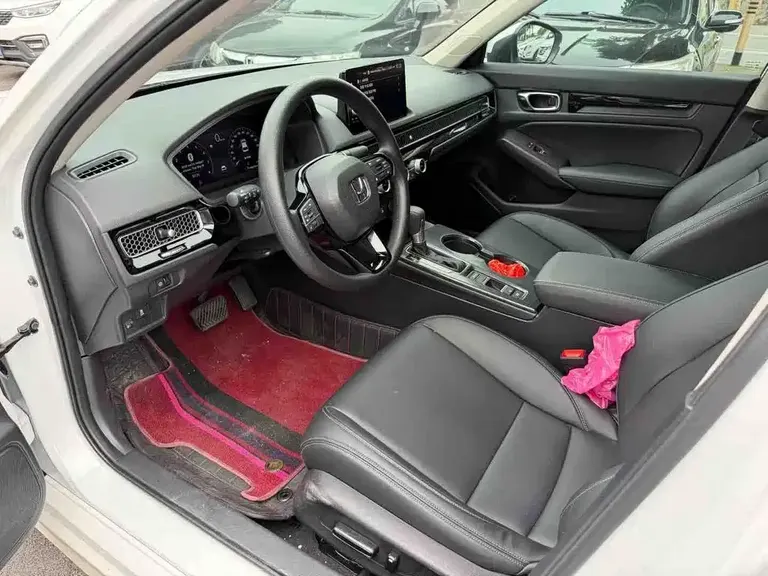 Honda Integra 240 TURBO CVT Tech