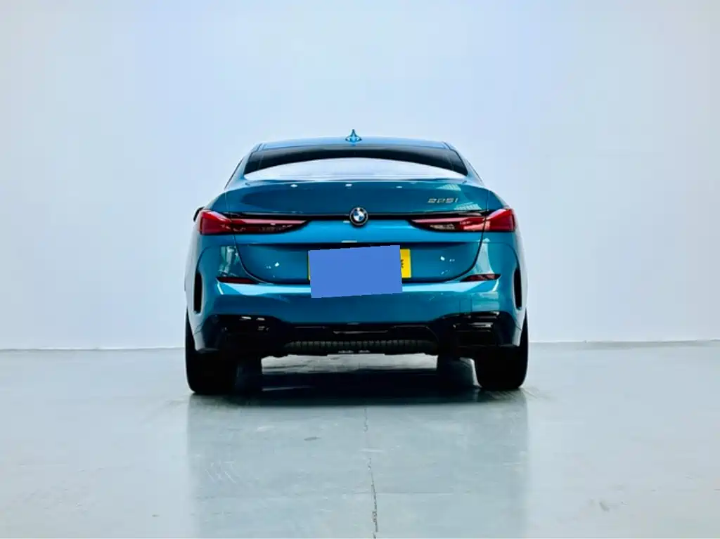 BMW 2 Series (Import) 225 i 4-door Coupe M Sport Night Package